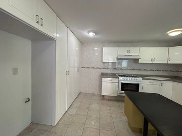 Venta Casa en Juriquilla Fraccionamiento con solo 10 casas