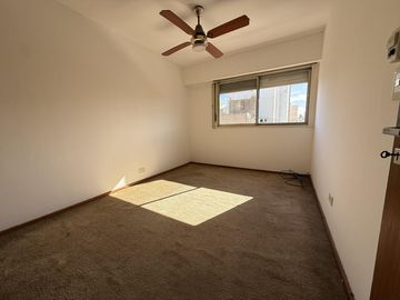 Departamento de 3 dormitorios en venta en el centro de la ciudad