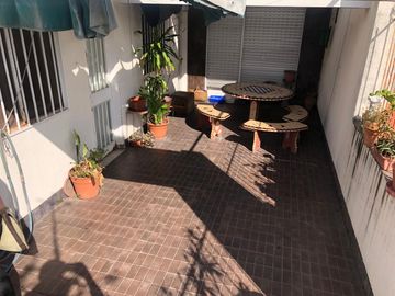 Casa + Local comercial a la venta