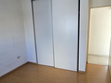 Departamento de dos ambientes Lanus este