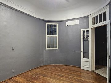 Parana 1000 - LOCAL 300m2