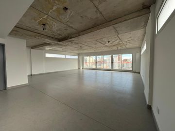 Planta libre para oficina