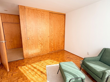 Departamento en renta en la  Del Valle, semi amueblado