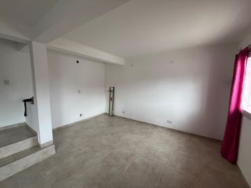 Departamento de 3 ambientes en alquiler en La Plata