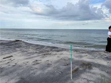 SE VENDE LOTE EN GORGONA PLAYA MALIBÚ 1200 M FRENTE AL MAR