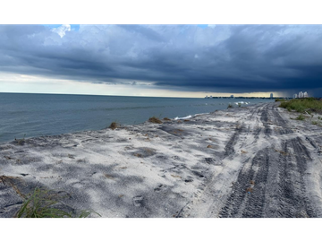 SE VENDE LOTE EN GORGONA PLAYA MALIBÚ 1200 M FRENTE AL MAR