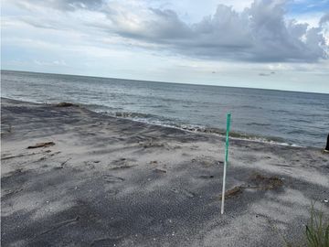 SE VENDE LOTE EN GORGONA PLAYA MALIBÚ 1200 M FRENTE AL MAR