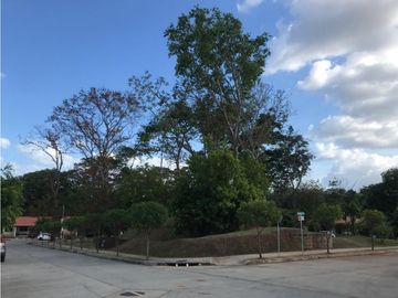 CHORRERA / ARBOLEDAS / LOS PINOS / 3 HABITACIONES / 180 M2 / TERRAZA