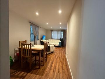 CASA REMODELADA EN VENTA EN VILLA LUCRE | LISTA PARA HABITAR (C,P)