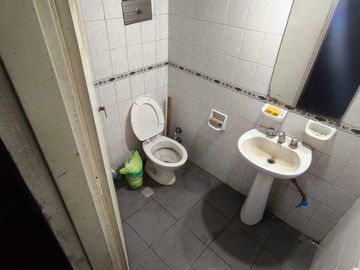 ALQUILER LOCAL COMERCIAL EN CENTRO DE LLAVALLOL