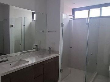 CASA EN LA VISTA RESIDENCIAL, QUERETARO