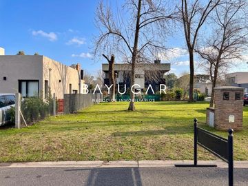 Venta - Lote en Barrio La Josefina - Pilar - Expensas Bajas