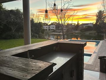 Casa en el Barrio Los Castores. Nordelta