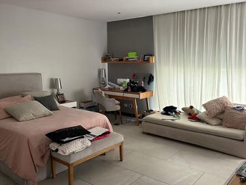 Casa en el Barrio Los Castores. Nordelta