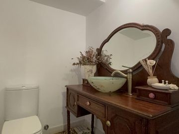 Casa en condominio con seguridad 24 hs en Gobernador Udaondo 4100