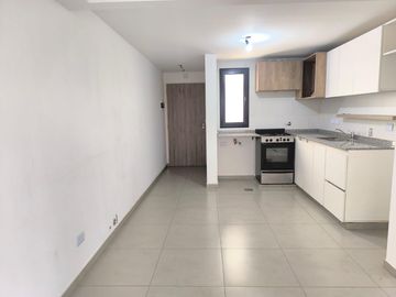 Departamento 3 ambientes en alquiler - Liniers