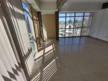 Oficina en  Perico