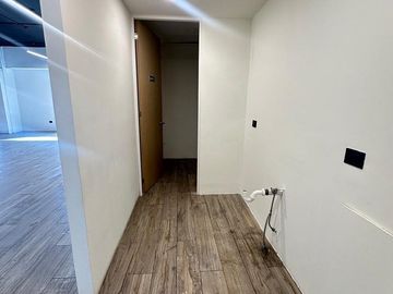 LOCALES COMERCIALES EN RENTA SOBRE LA GARCÍA LAVÍN