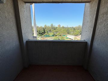 Piso Alto Excelente vista, a metros de Plaza España!!!