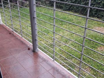 REGIMIENTO 11 AL 600 - VENTA CASA 2 DORMITORIOS CON COCHERA EN ROSARIO