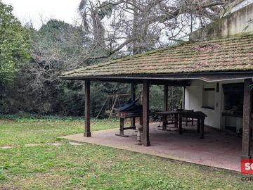 Terreno en venta Barrio con Portón en Muñiz