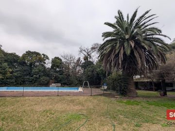 Terreno en venta Barrio con Portón en Muñiz