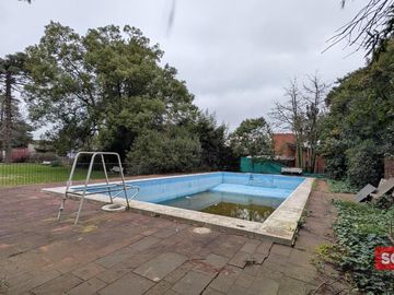Terreno en venta Barrio con Portón en Muñiz