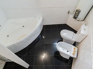 CENTENO AL 800 - VENTA DE CASA 3 DORMITORIOS EN ROSARIO