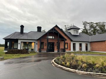 Venta de Lote en el Barrio Privado Casuarinas, Casonas del Haras, zona sur de Mar del Plata