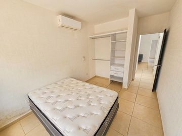 Casa en Venta · NONI · 3 Recámaras · Jardines del Sur 4 · Alberca · Seguridad