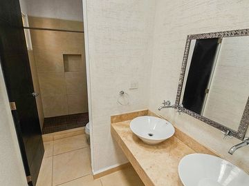 Casa en Venta · NONI · 3 Recámaras · Jardines del Sur 4 · Alberca · Seguridad