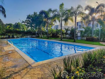 Casa en Venta · NONI · 3 Recámaras · Jardines del Sur 4 · Alberca · Seguridad
