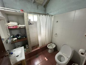 Casa Quinta en Venta de 3 dorm. Gran parque verde con pileta y quincho. Los Cardales, Santa Brigida