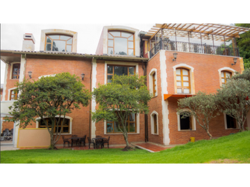 Montearroyo Grandiosa Casa