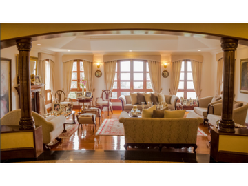 Montearroyo Grandiosa Casa