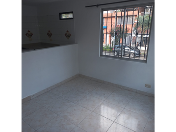 SE ALQUILA APARTAMENTO  ESQUINERA CIUDAD CORDOBA RESERVADO GANGA