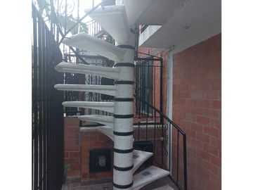 SE ALQUILA APARTAMENTO  ESQUINERA CIUDAD CORDOBA RESERVADO GANGA