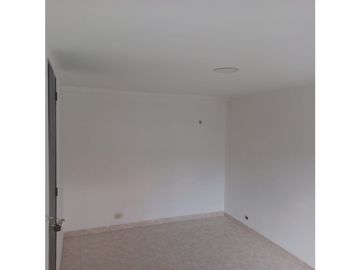 SE ALQUILA APARTAMENTO  ESQUINERA CIUDAD CORDOBA RESERVADO GANGA
