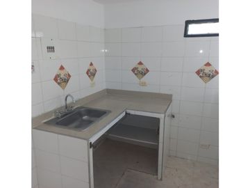 SE ALQUILA APARTAMENTO  ESQUINERA CIUDAD CORDOBA RESERVADO GANGA