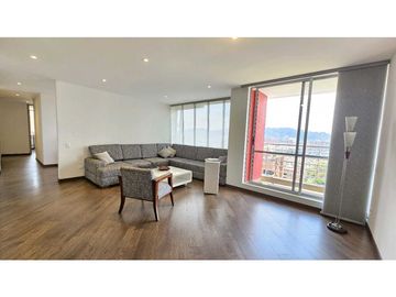 Arriendo Apartamento de 152.mts en Colina Campestre (RTM)