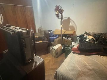 Casa en Constitución al 1600 3 amb. A refaccionar