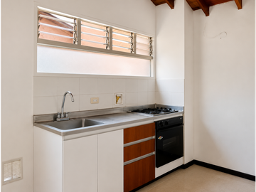 Se Arrienda Apartamento en Laureles, Medellin