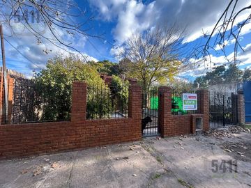 Venta Casa 3 ambientes cochera con Jardin de 500m2 en Ezeiza