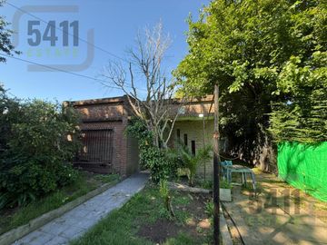 Venta Casa 3 ambientes cochera con Jardin de 500m2 en Ezeiza