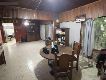 Venta Casa 3 ambientes cochera con Jardin de 500m2 en Ezeiza