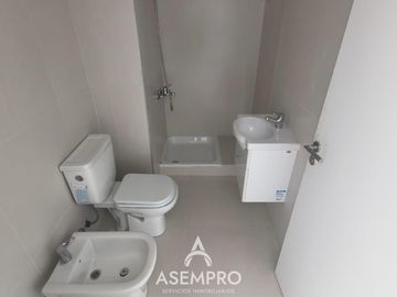 Venta de Monoambiente en Villa del Parque vista abierta a estrenar