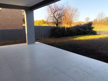 Casa en Venta en  Las Cañitas Malagueño, 3 dormitorios, toda en planta baja