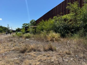Depósito en Monte Chingolo