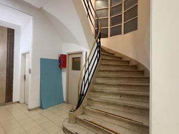 VENTA 3 dormitorios, dependencias y balcon - Apto Profesional - A RECICLAR - OPORTUNIDAD - RECOLETA