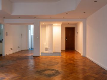 VENTA 3 dormitorios, dependencias y balcon - Apto Profesional - A RECICLAR - OPORTUNIDAD - RECOLETA